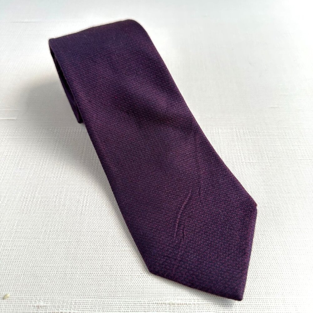 Calvin Klein Men’s Tie Burgundy Slim 58” x 2.5” Textured Silk Blend